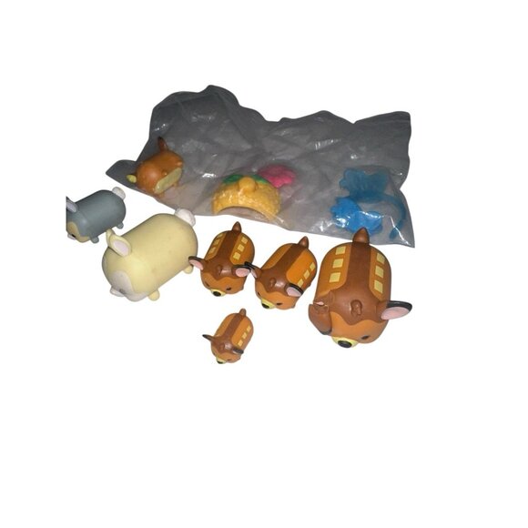 Disney Tsum Tsum Bambi Vinyl Figures Lot Of 10 With Accessory - Picture 3 of 3